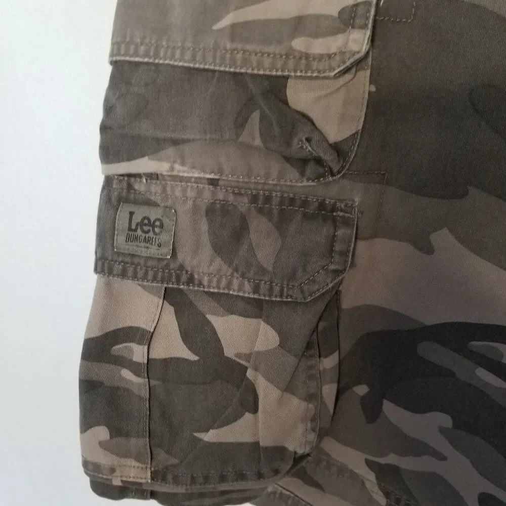 LEE Dungarees Camo Cargo Shorts Camouflage 42